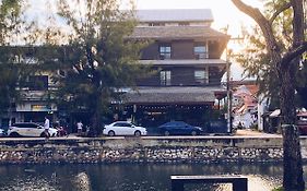 The An-Teak Chiang Mai